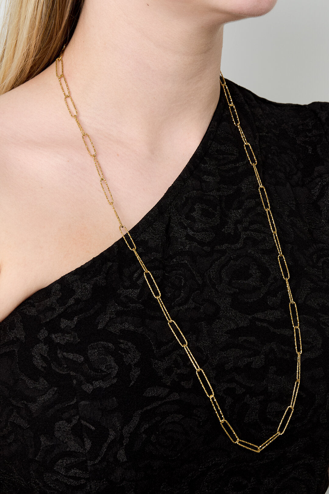 Elegant 70cm+ Long Necklaces in Silver & Gold