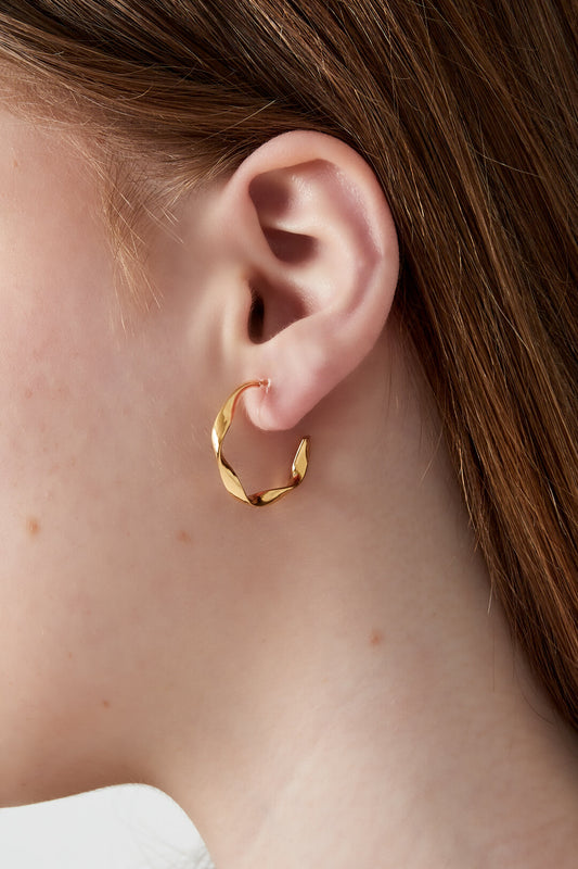 Stylish Stainless Steel Clip-On Earrings for Everyday Wear