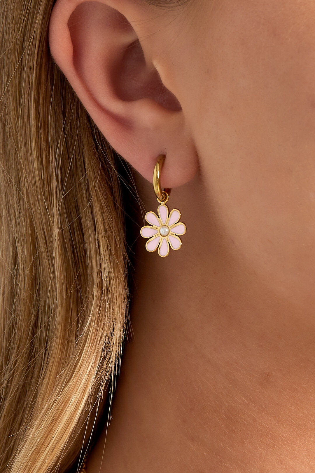 Elegant Pink Flower Drop Earrings for Spring