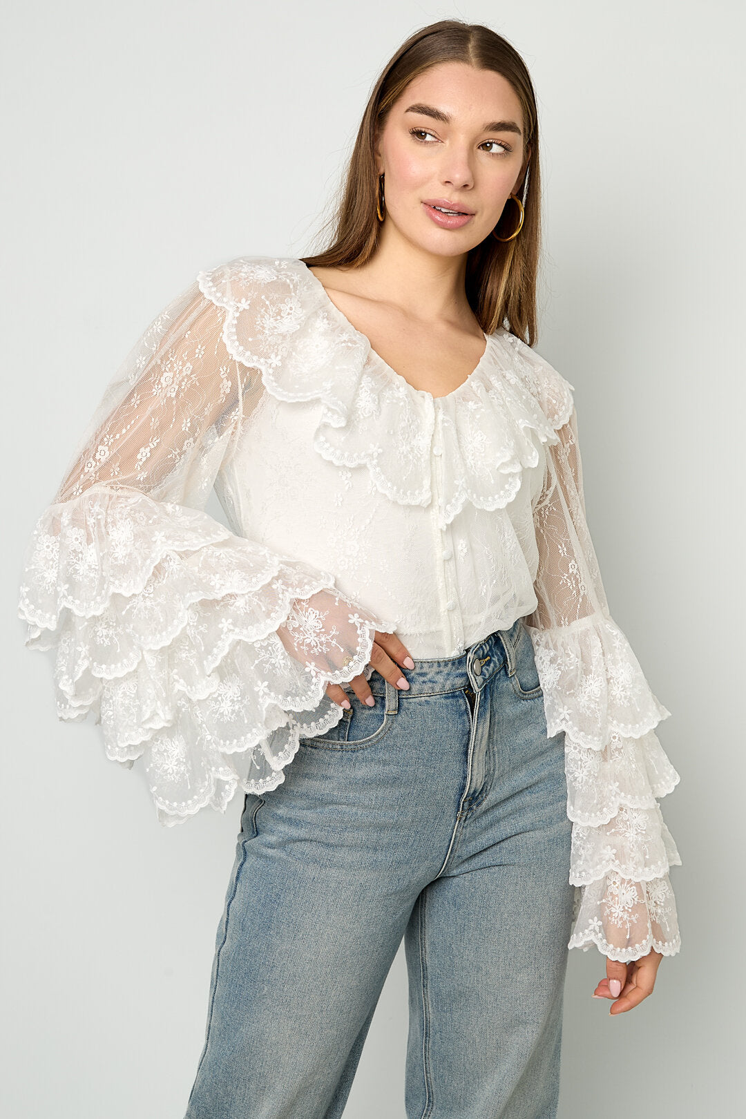 Elegant Off-White Floral Lace Blouse for Spring/Summer