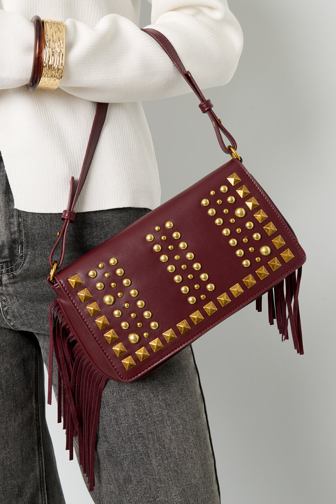 Elegant Wine Red & Black Shoulder Bag for Daily Chic