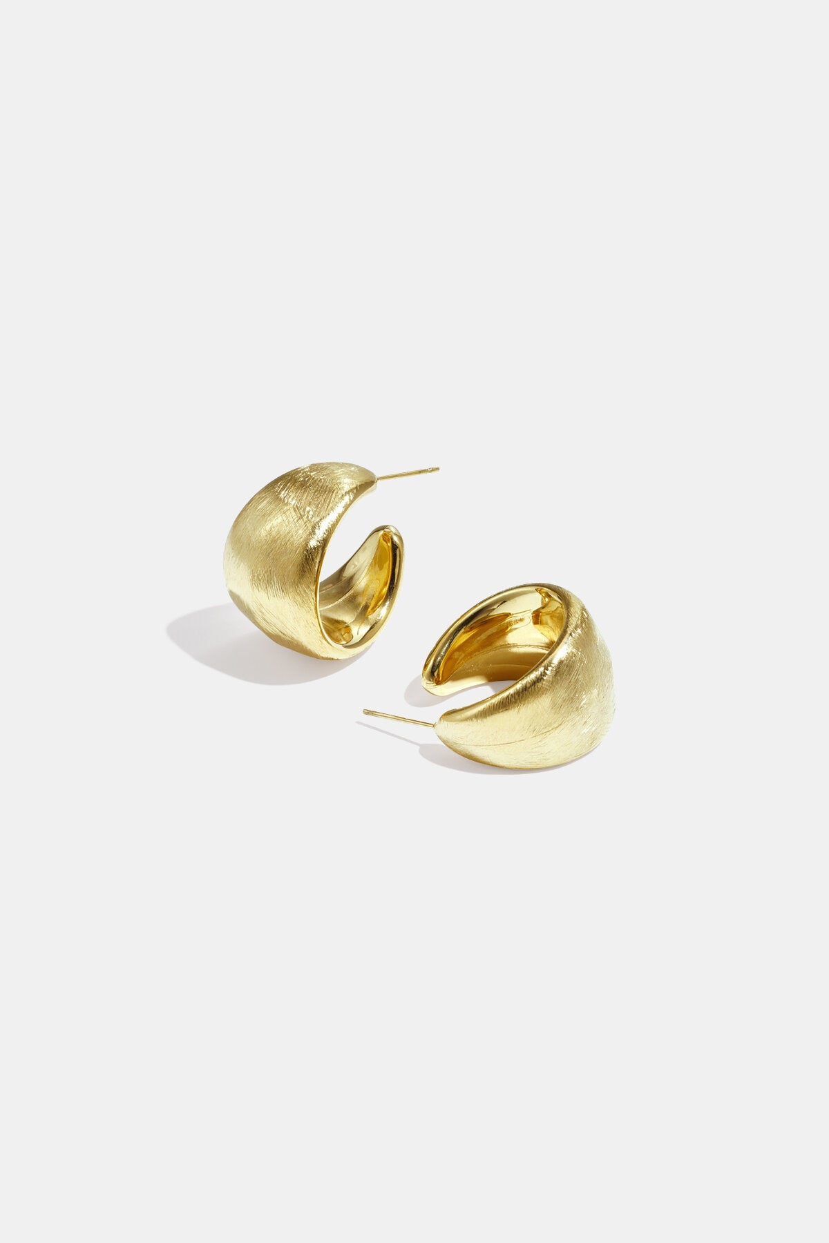 Stylish Lumé Hoop Earrings - Silver & Gold