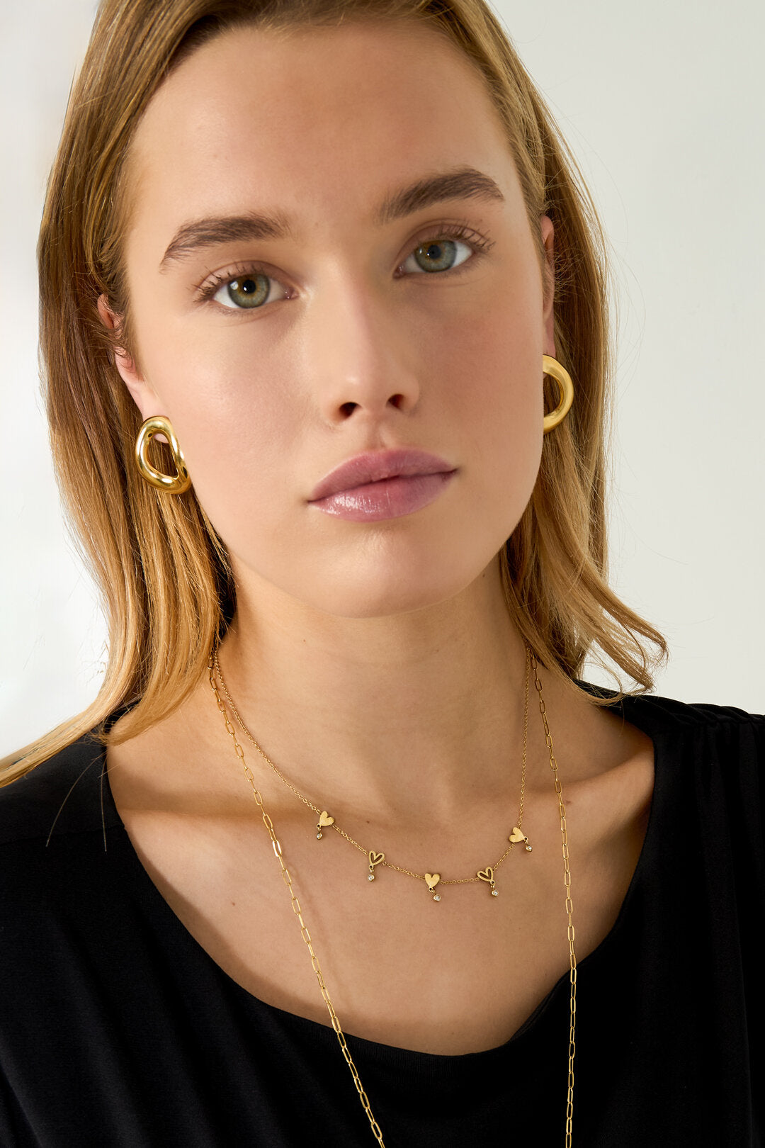 Elegant Heart Shaped Chain Necklace for Daily Wear