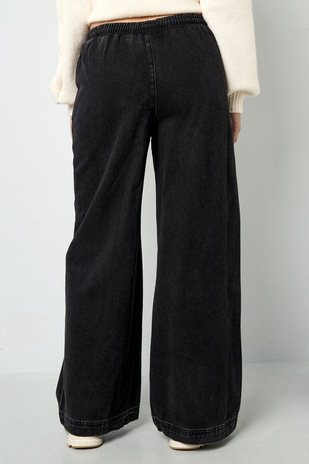 Stylish Wide Leg Denim Pants for All Fit