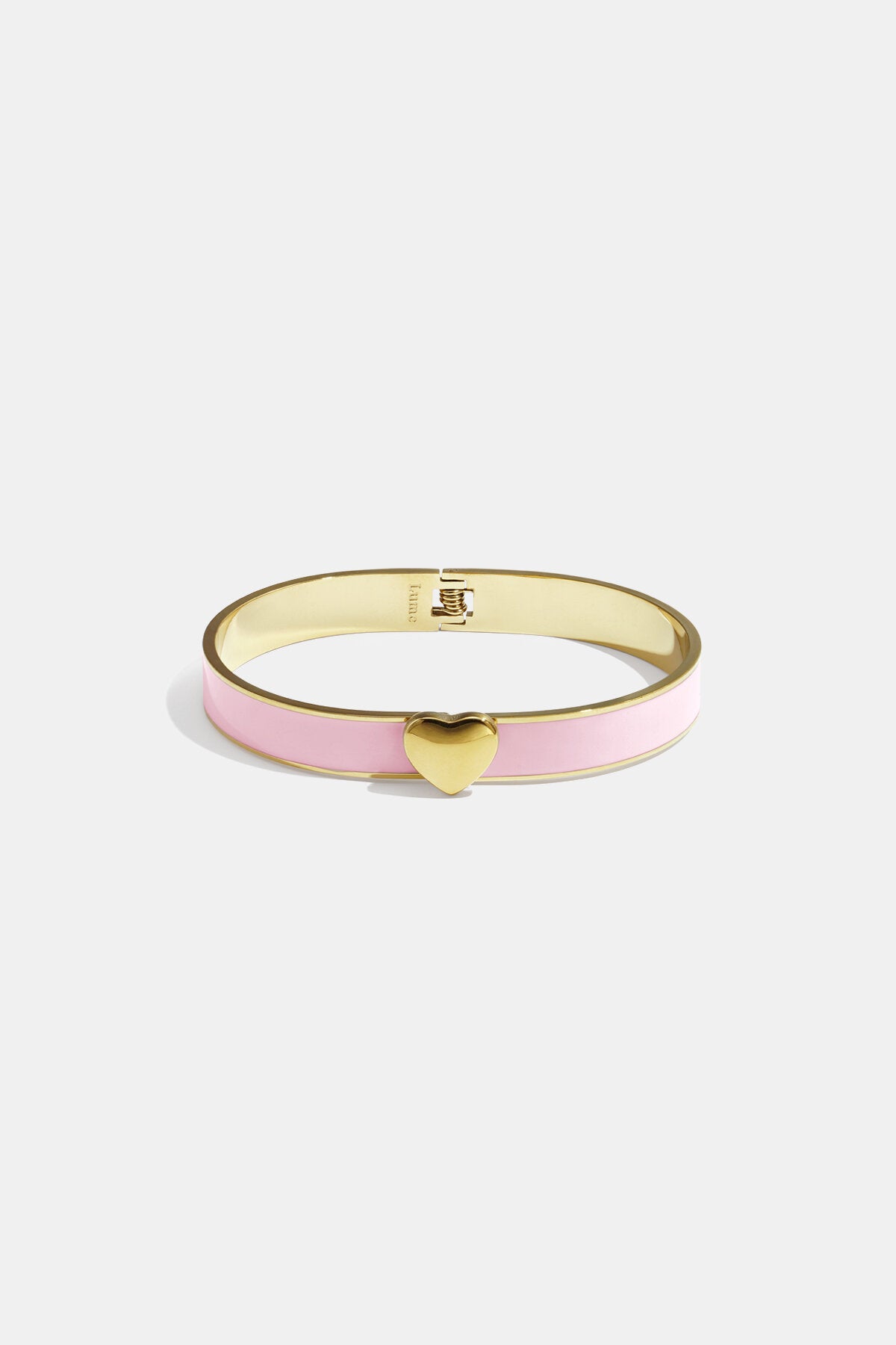 Charming Heart Bangle for Spring/Summer Elegance