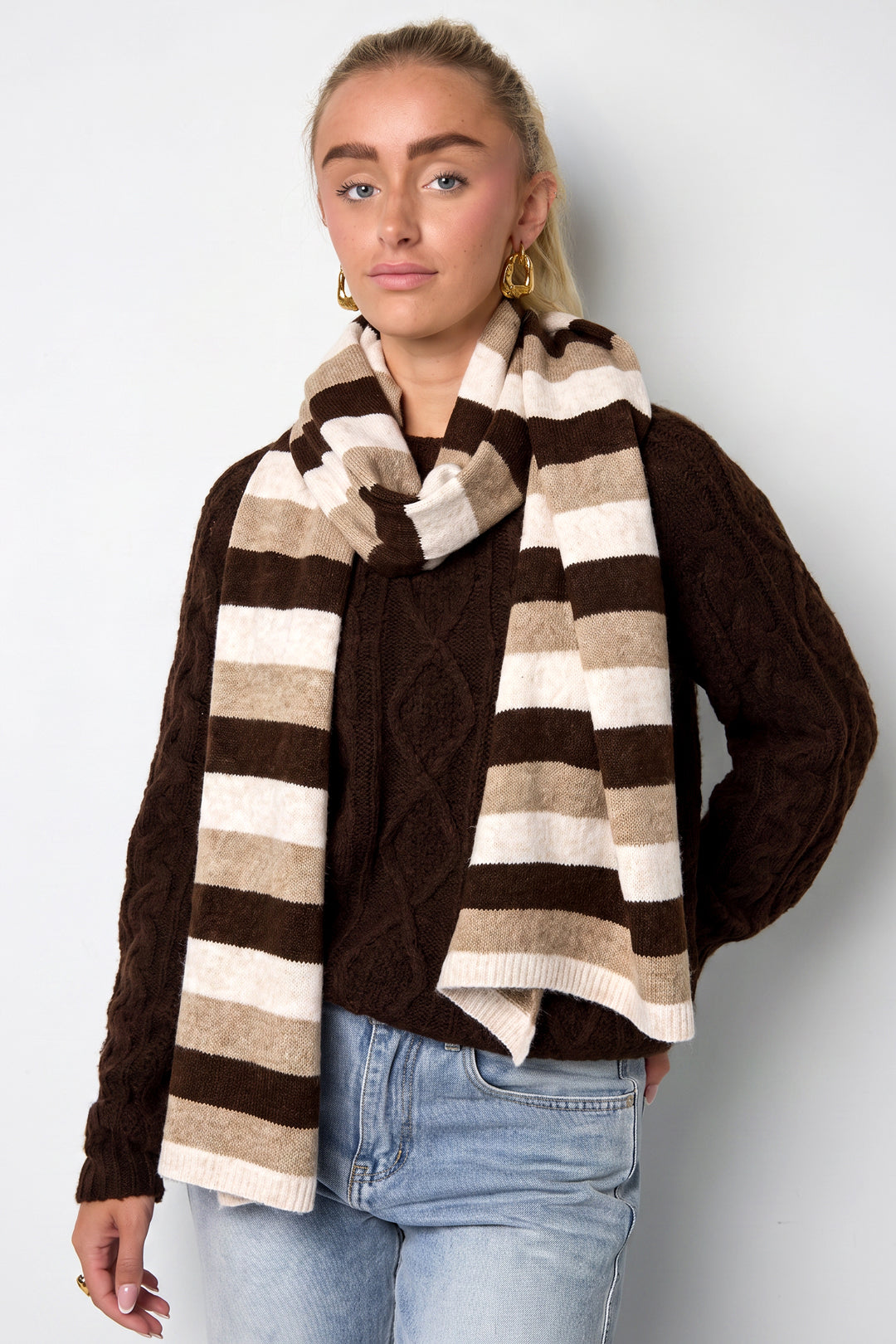 Wintersjaals met strepen, eenvoudig, polyester, geschikt voor dagelijks gebruik.
