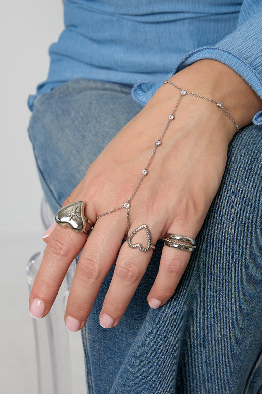 Elegant Rhinestone Hand Chain - All Fit, Daily Wear