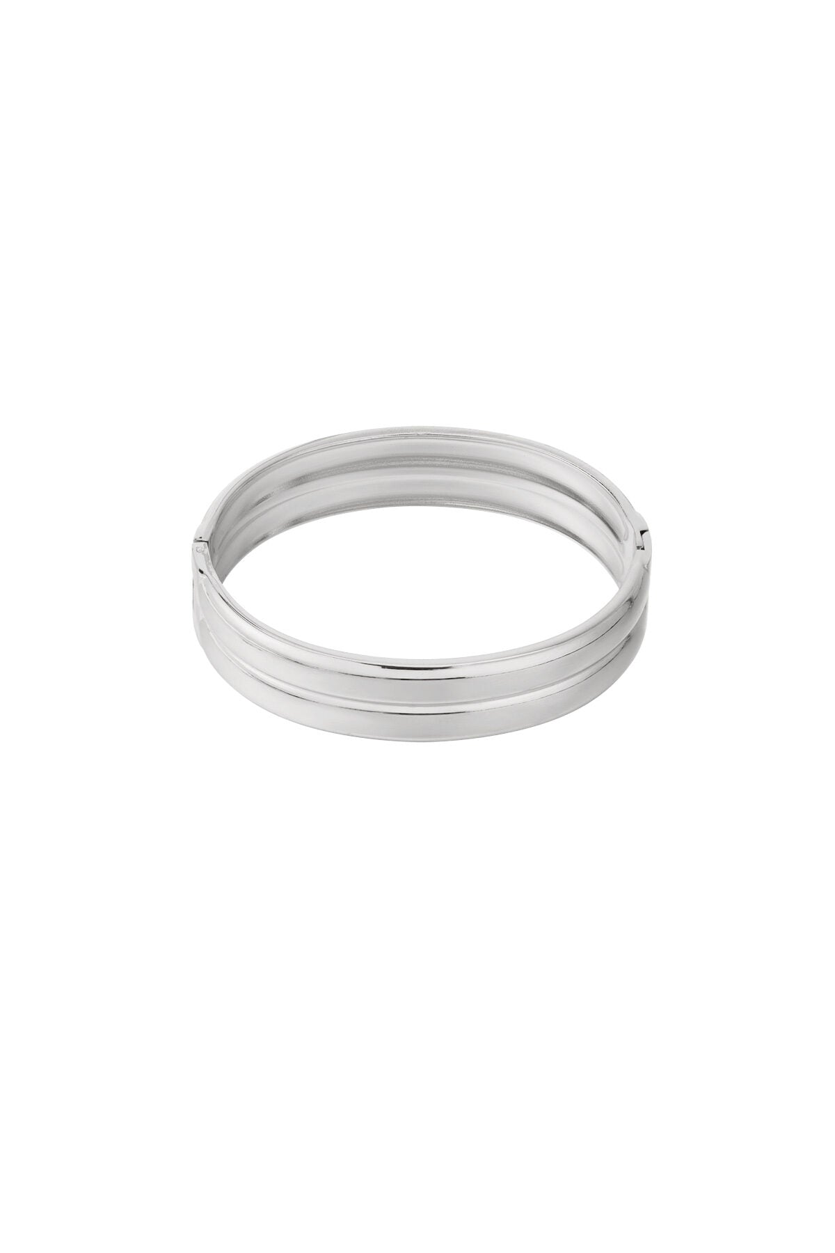 Elegant Stainless Steel Bangle for Everyday Chic