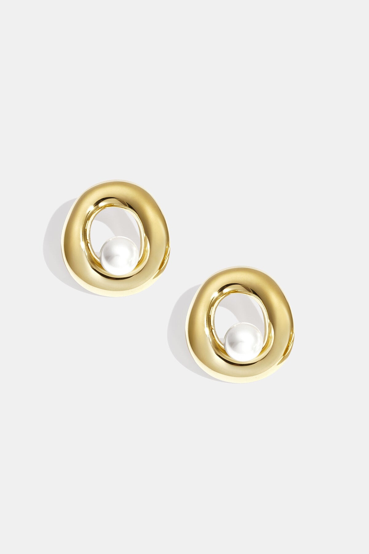 Stylish Stainless Steel Circle Stud Earrings