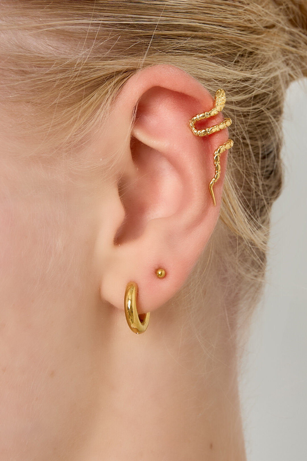 Chic Animal Ear Cuff for Everyday Elegance