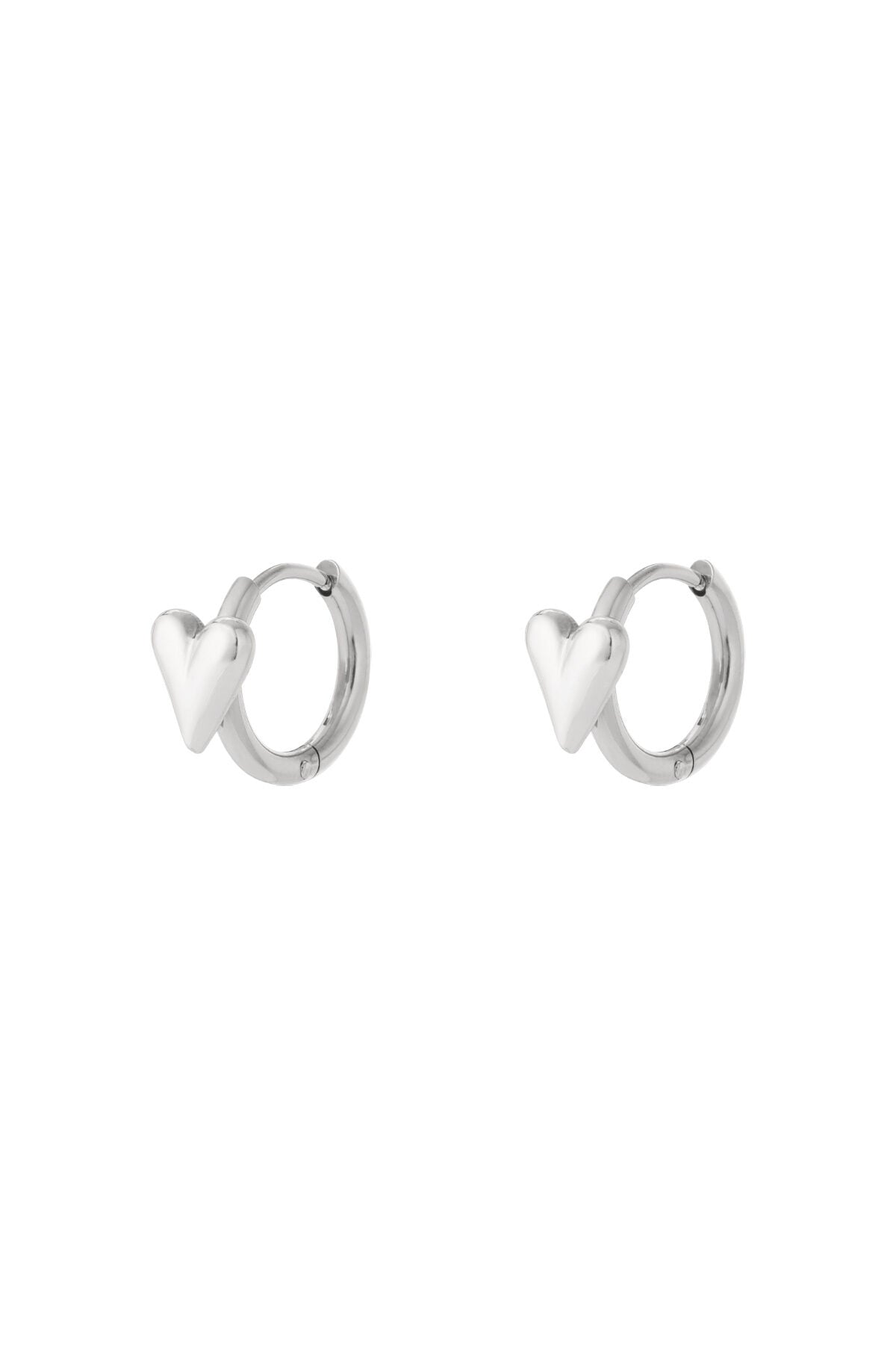 Elegant Heart-Shaped Hoop Earrings for Daily Wear