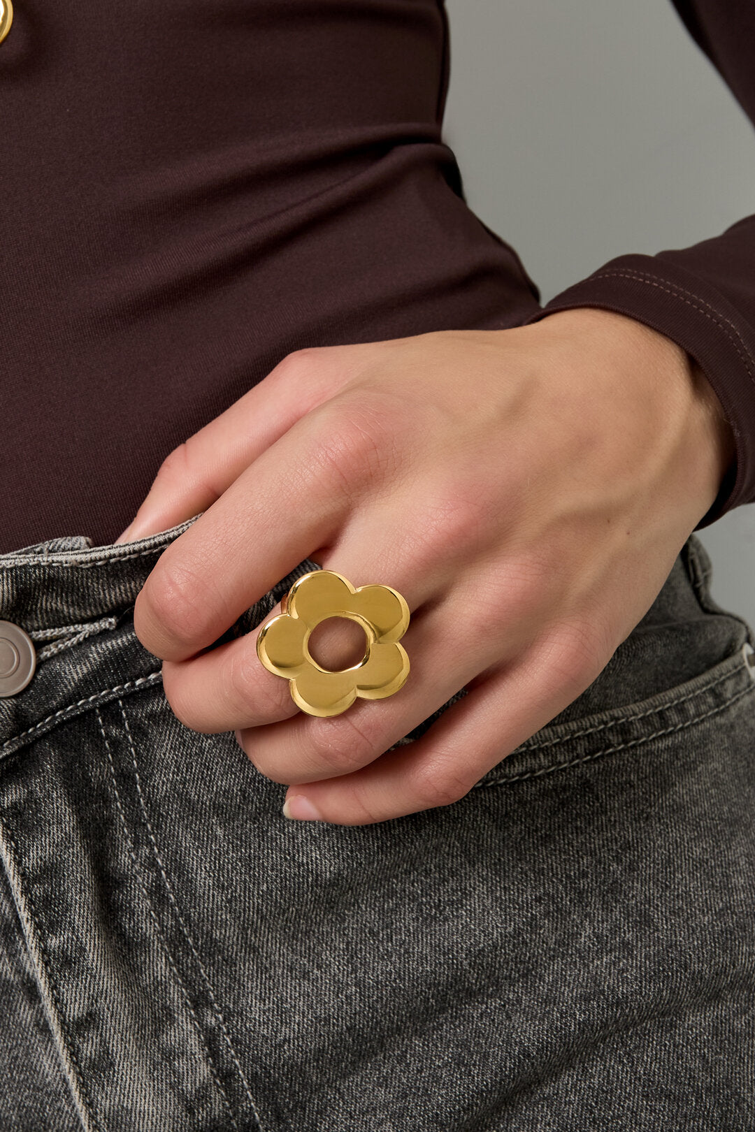 Elegant Flower Statement Ring - Adjustable Fit