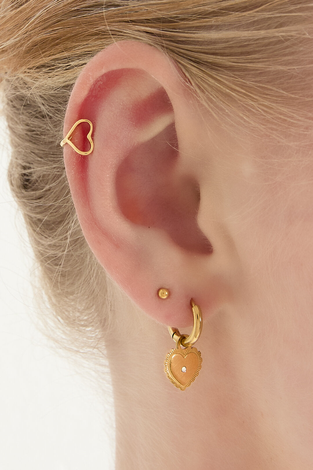 Elegant Heart-Shaped Ear Cuff for All Ears