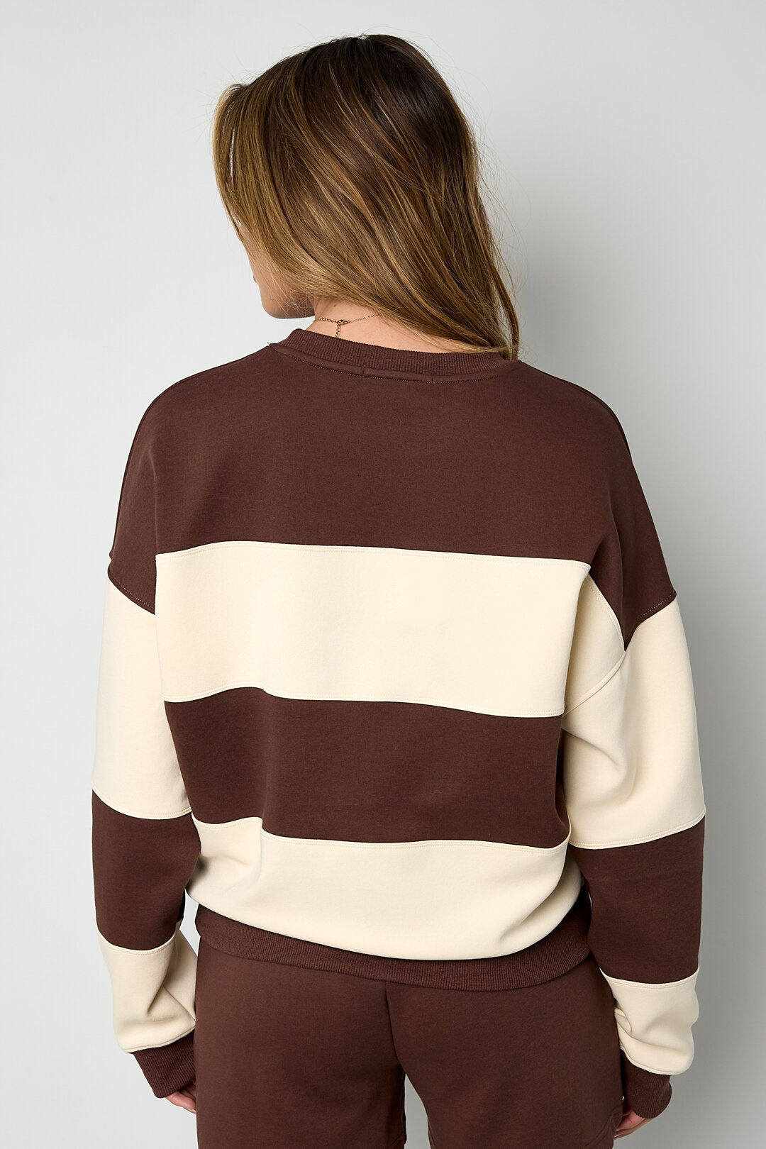 All-Season Knitted Long Sleeve Top - Comfort Meets Style