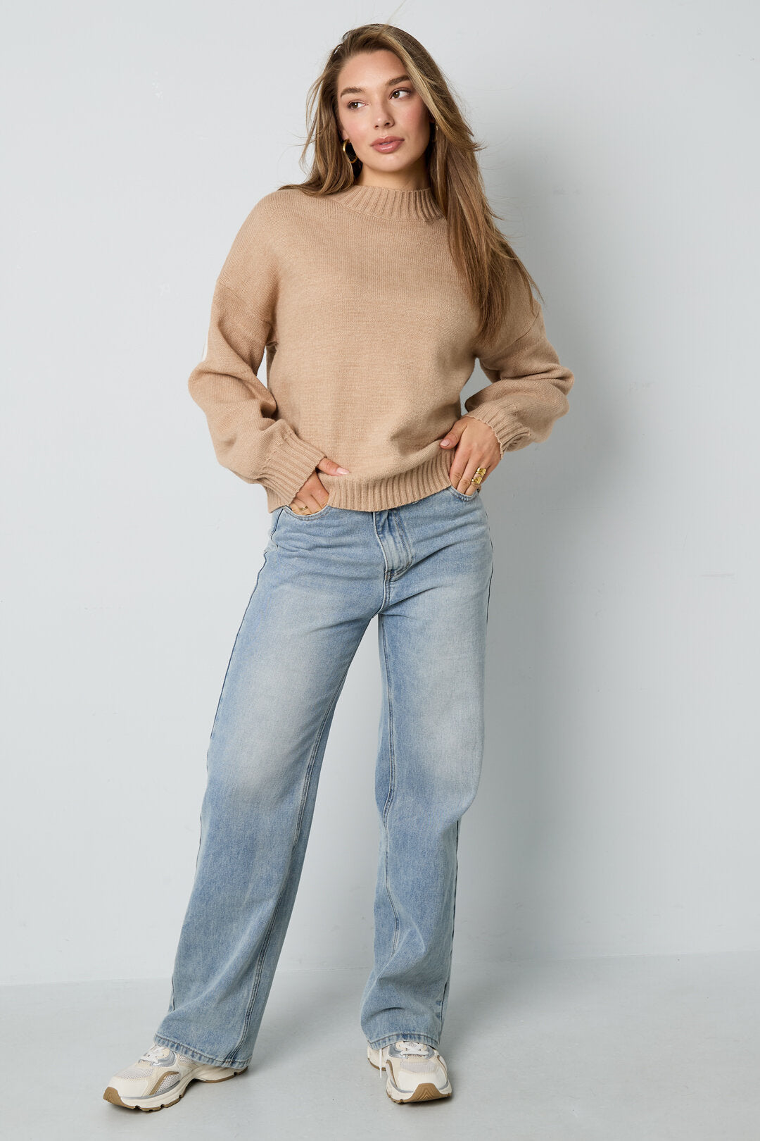 Cozy Letter Knit Sweater for Fall/Winter