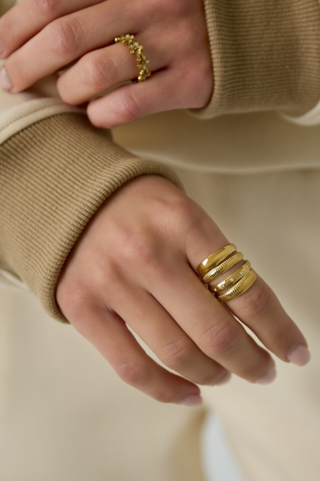 Elegant Adjustable Statement Ring in Silver & Gold
