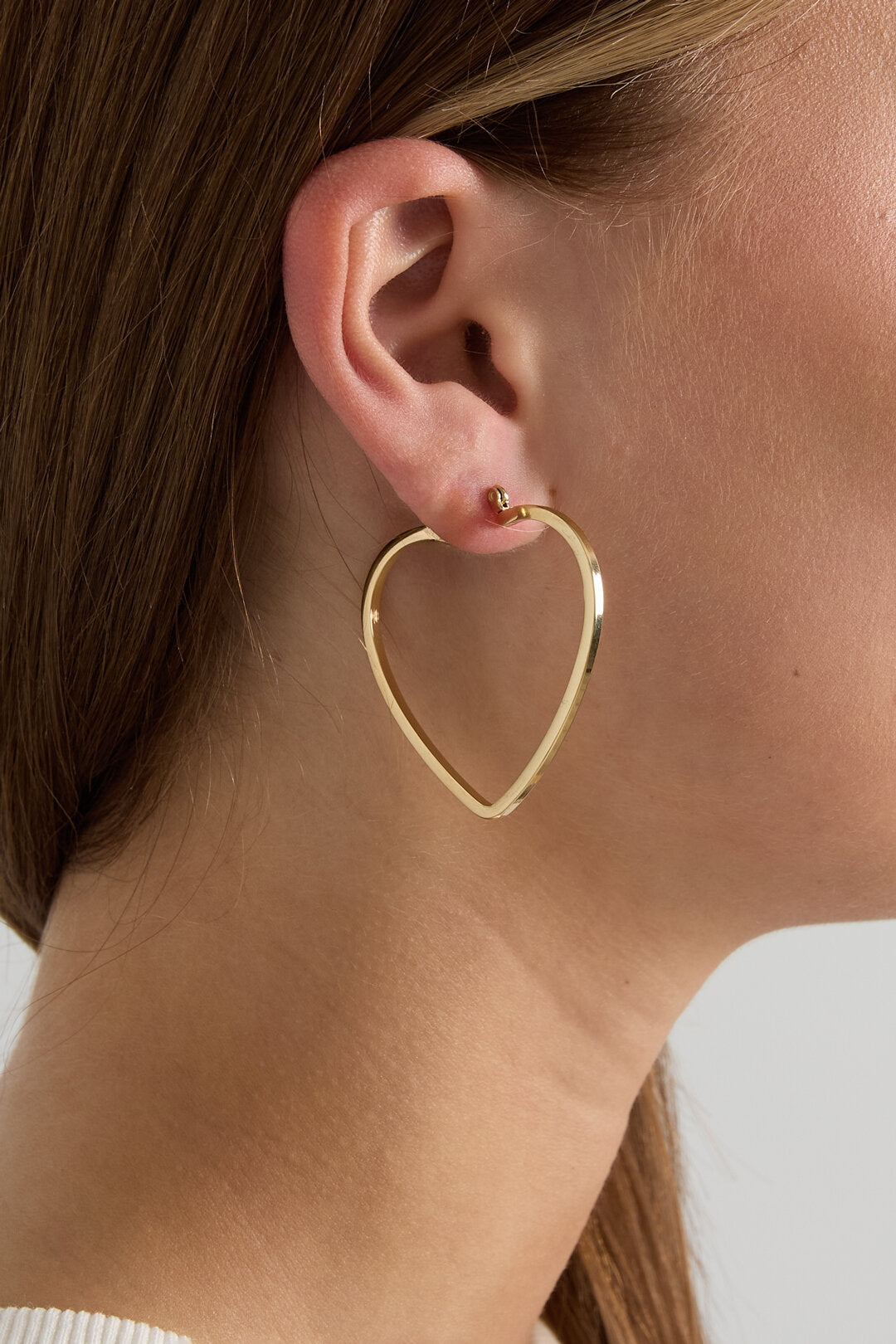 Elegant Heart-Shaped Hoop Earrings for Everyday Glam