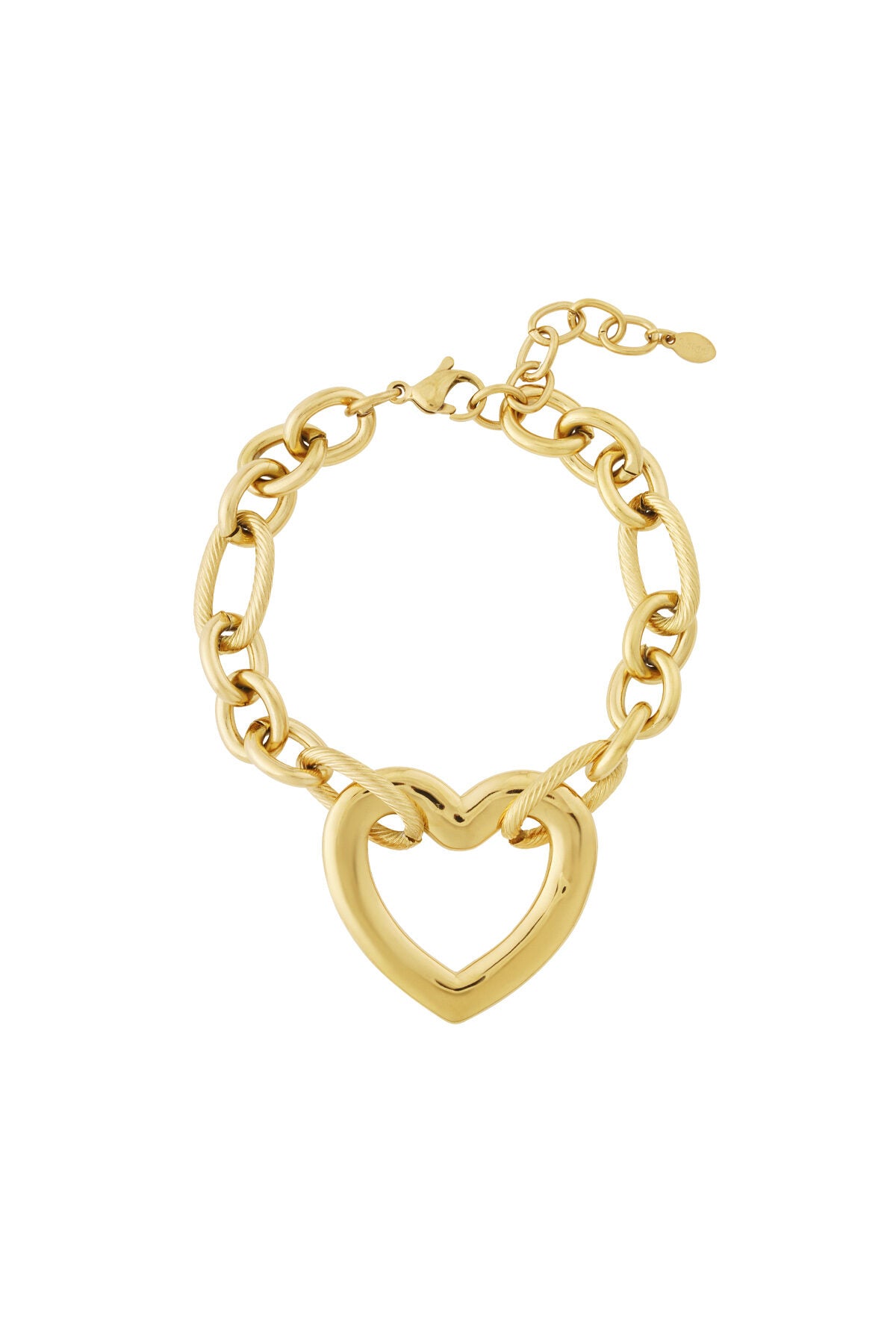 Elegant Heart Charm Bracelet for Everyday Wear