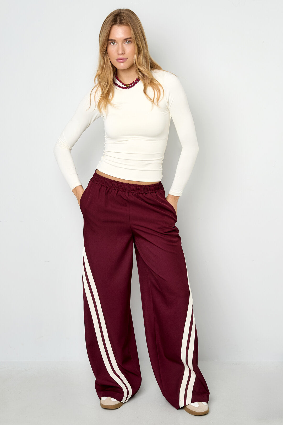 All-Season Knitted Long Sleeve Top - Soft & Stylish