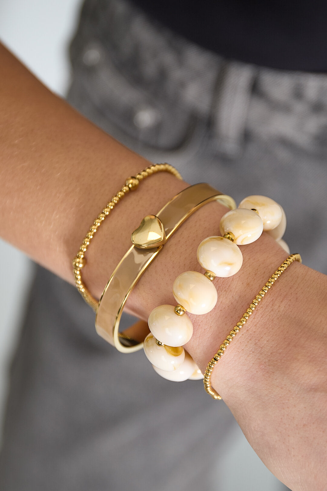 Stylish Acrylic Beaded Bracelets for Women
