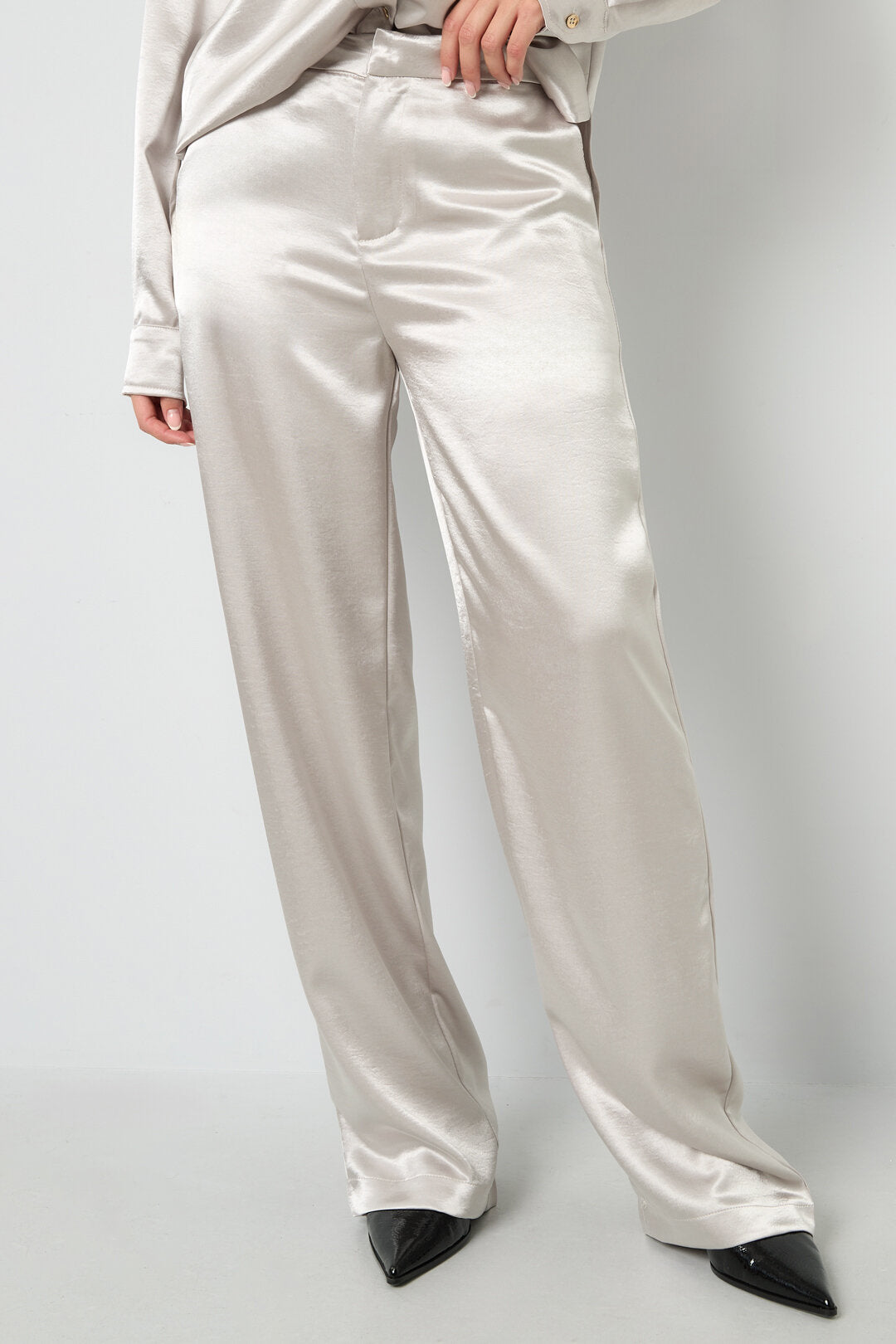Stylish Coffee & Off-White Straight Pants for Fall