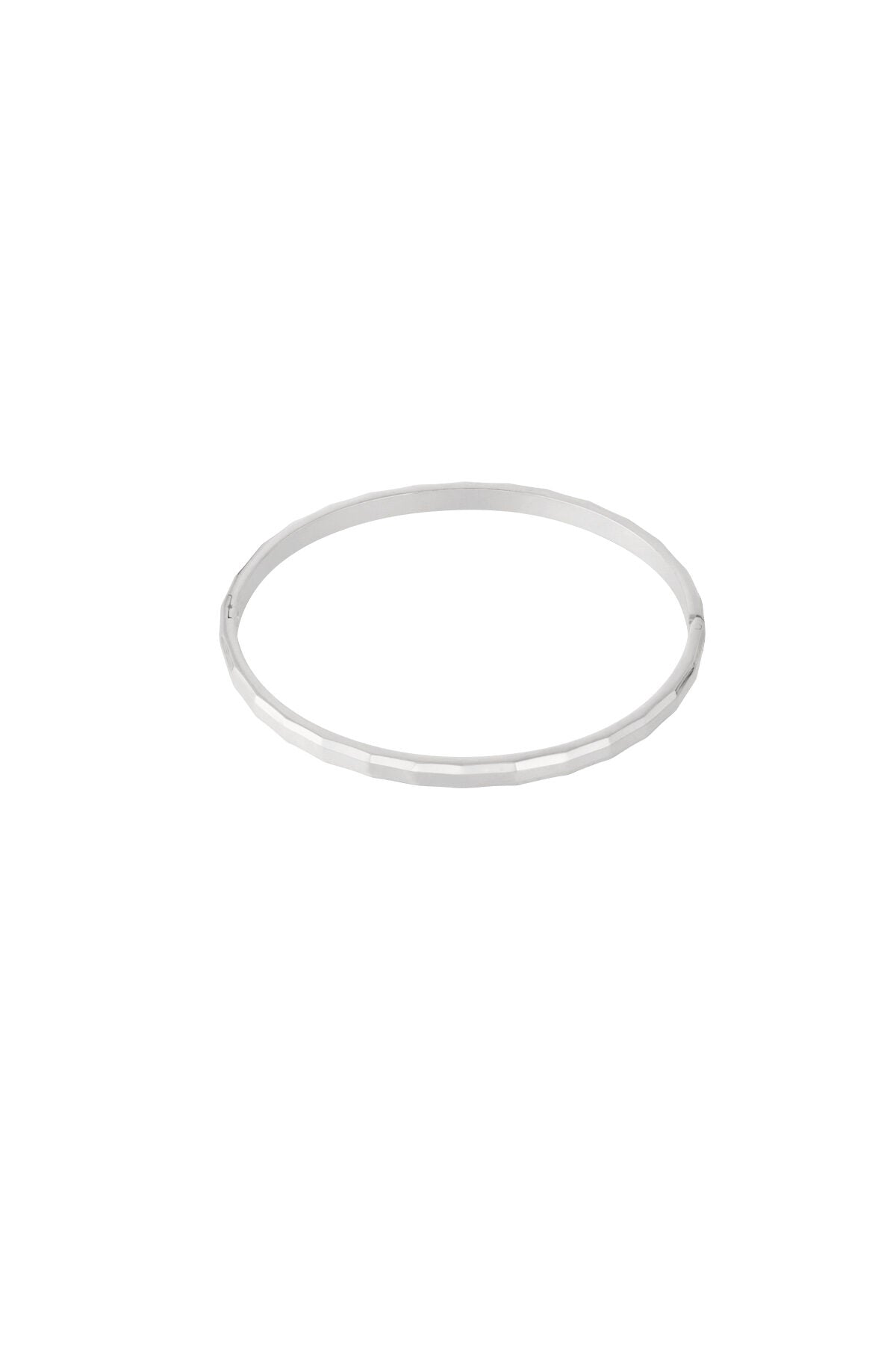 Elegant Irregular Shaped Bangle for Everyday Wear