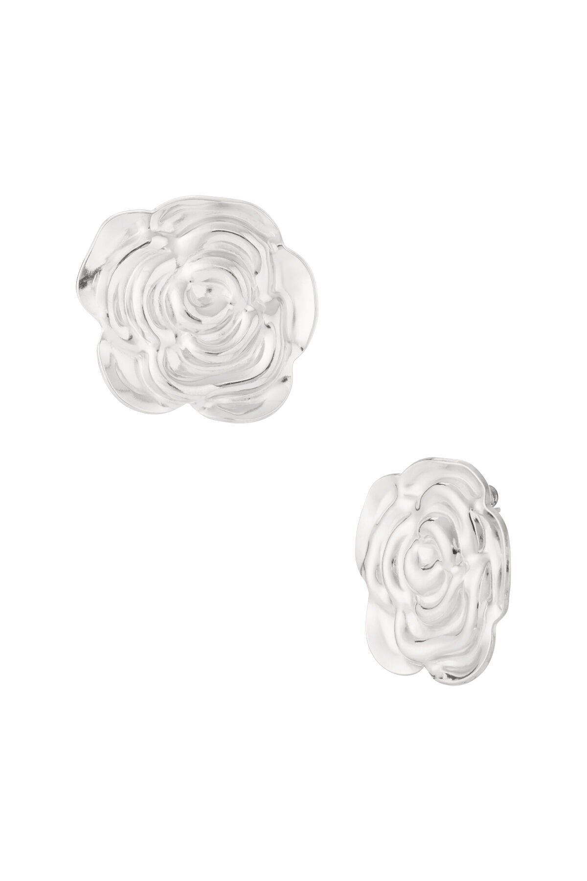Elegant Flower Stud Earrings for Daily Wear