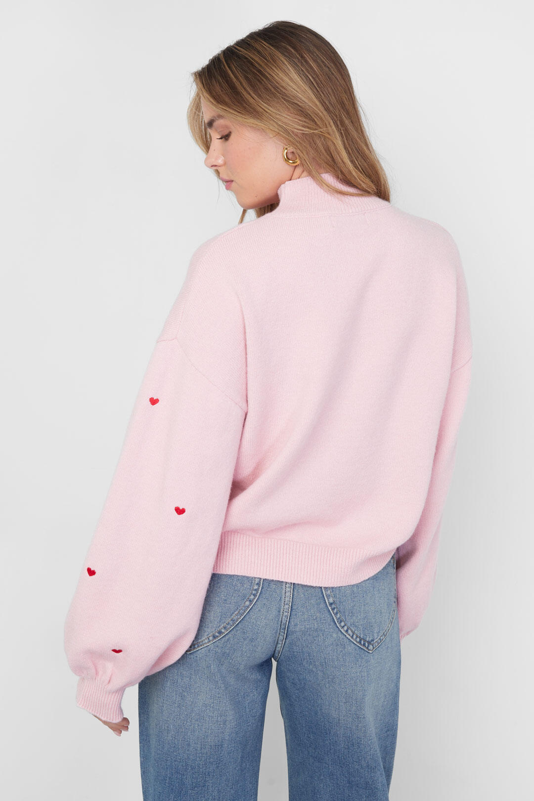 Chic Heart-Knit Sweater in Pink and Off-White