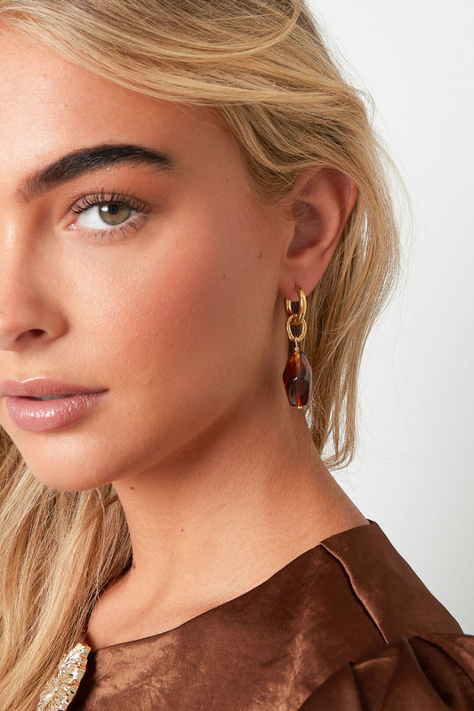 Elegant Drop Earrings in Crimson and Coffee Brown