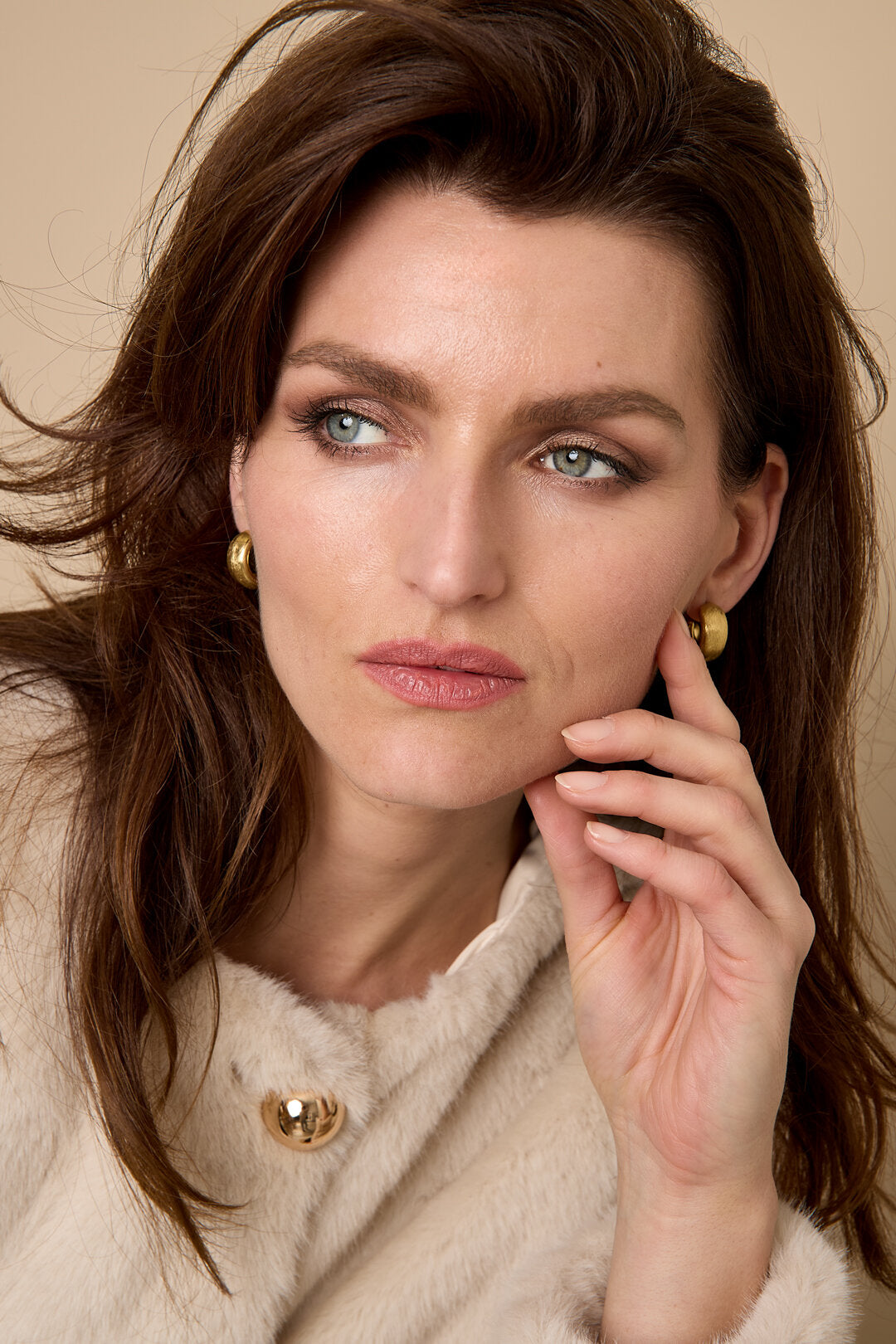 Elegant All-Fit Hoop Earrings for Women