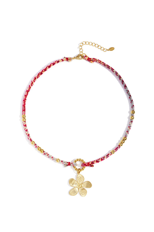 Elegant Lumé Flower Pendant Necklace for Everyday Style