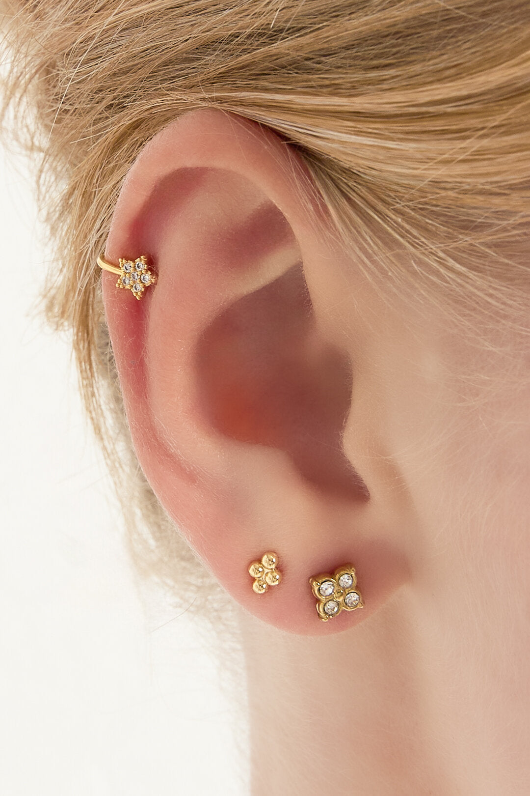 Elegant Star Ear Cuff for Everyday Glamour