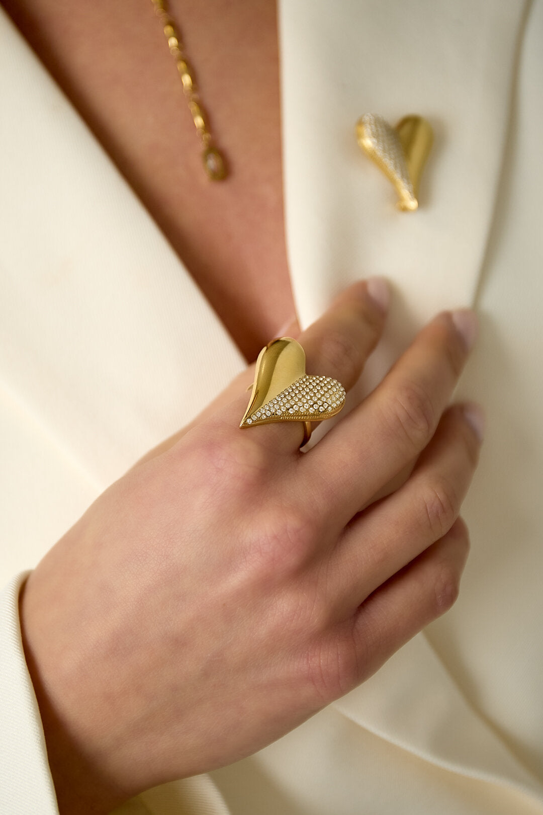 Stylish Adjustable Heart Statement Ring - Silver & Gold