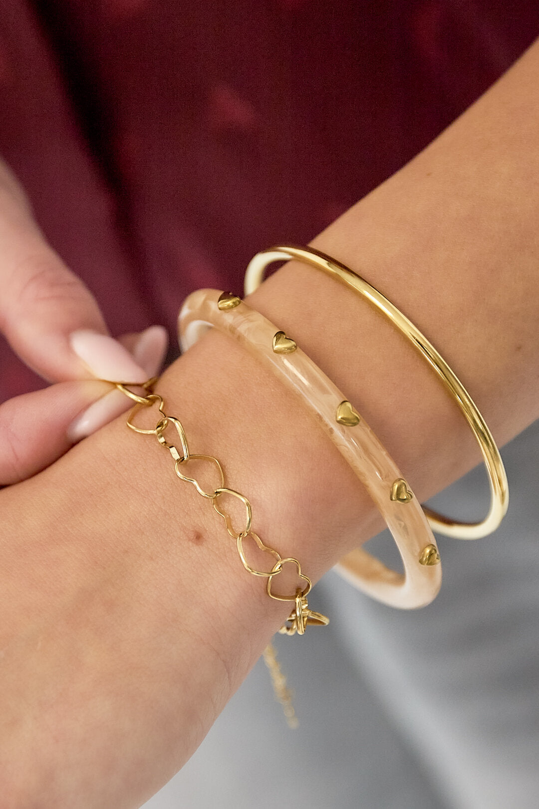 Elegant Heart Chain Bracelet for Everyday Wear