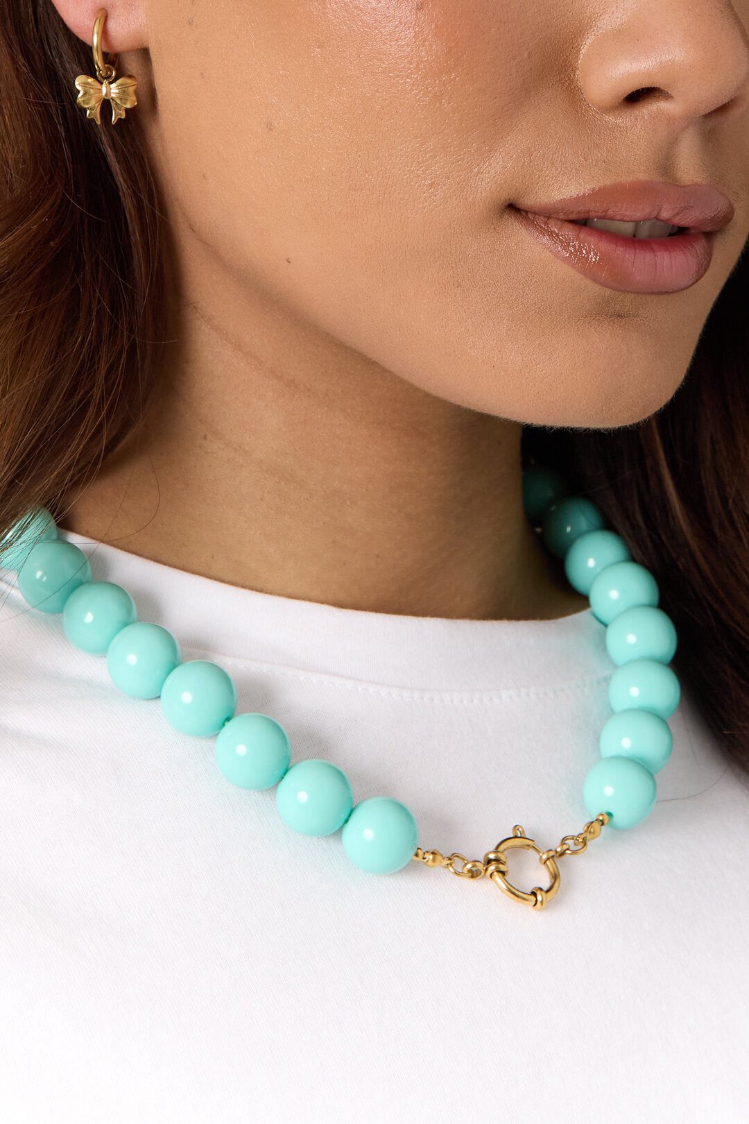 Stylish Resin Beaded Necklace for All Occasions