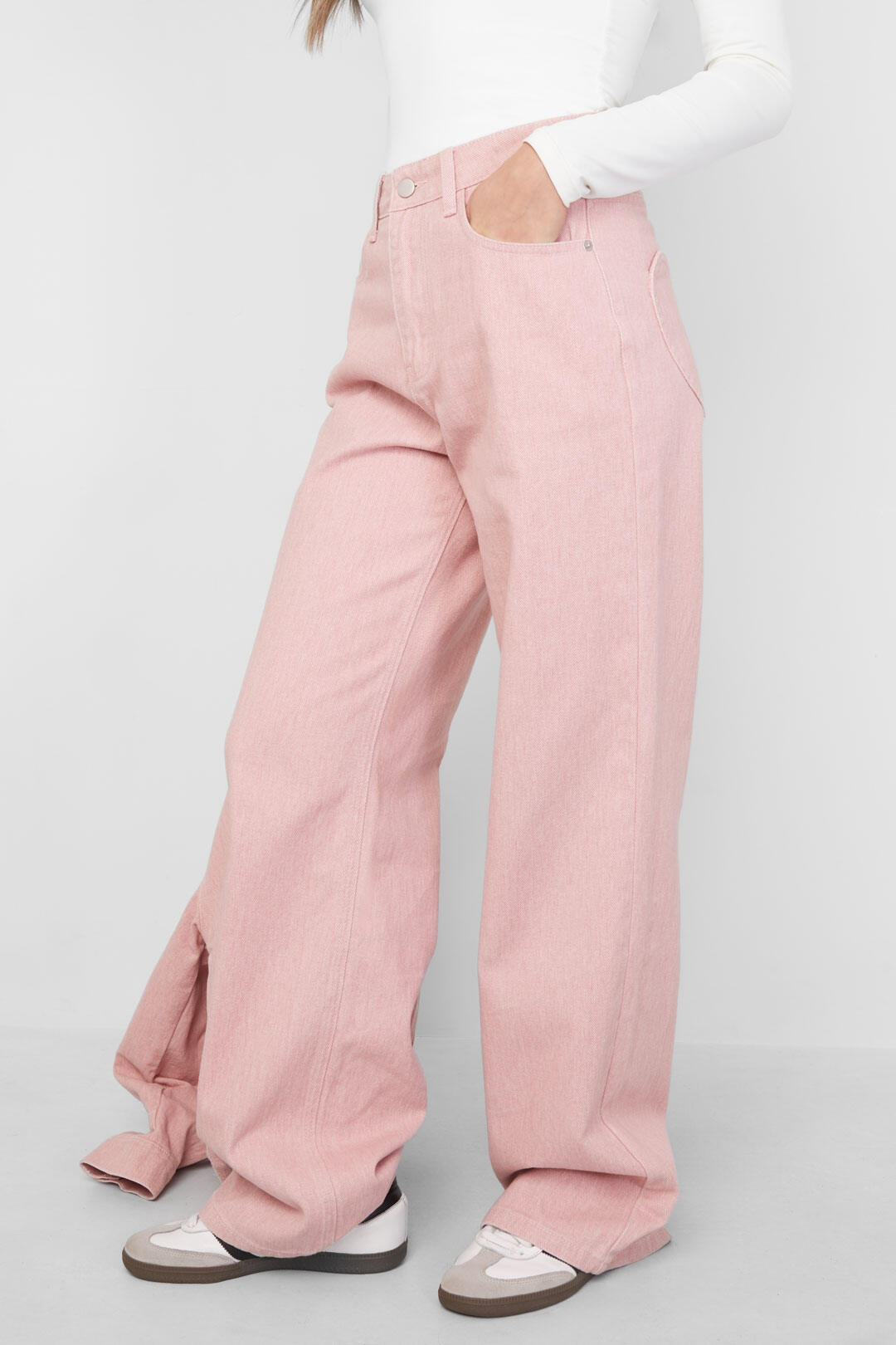 Gimme Casual Heart Straight Denim Pants