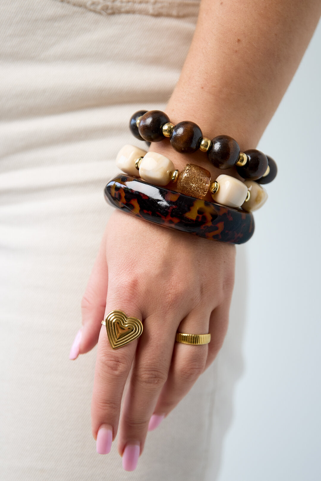 Elegant Brown Leopard Print Resin Bangle for Women