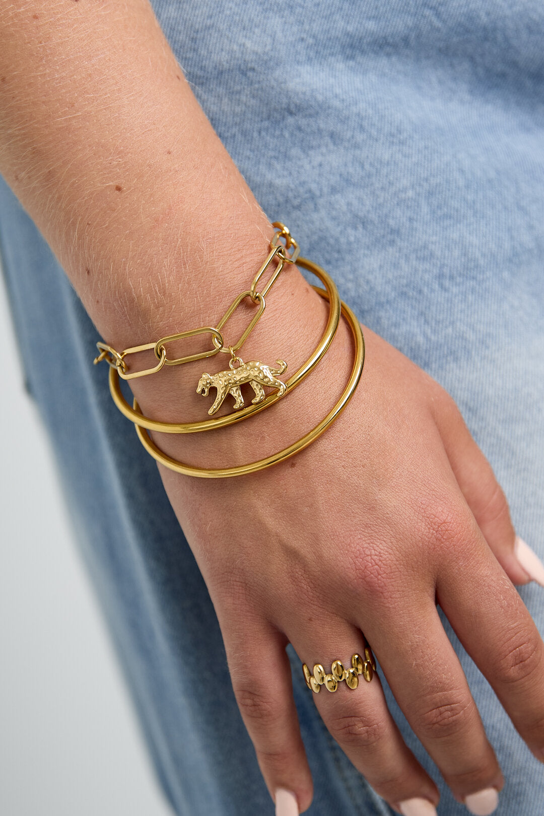 Stylish Animal Charm Bracelets for Women