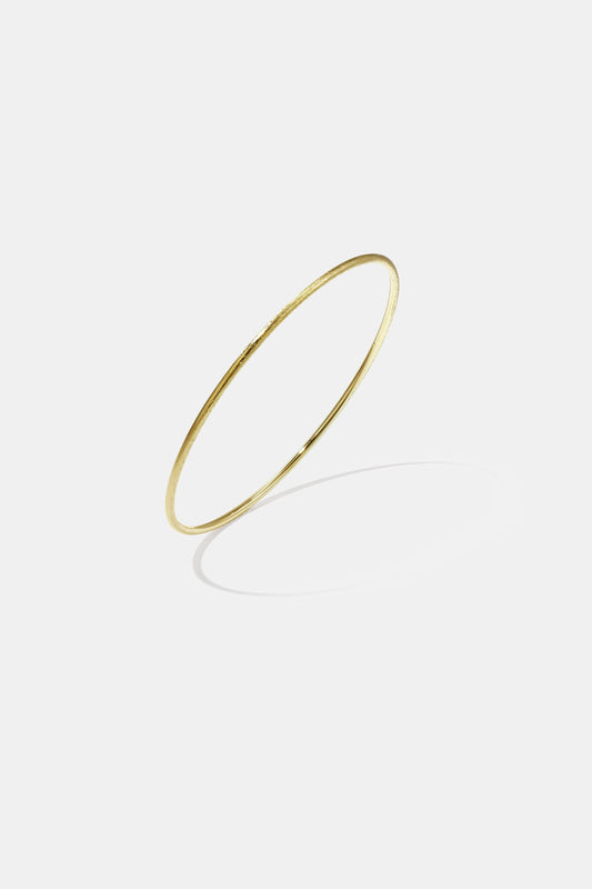 Elegant Lumé Stainless Steel Bangle for Everyday Wear