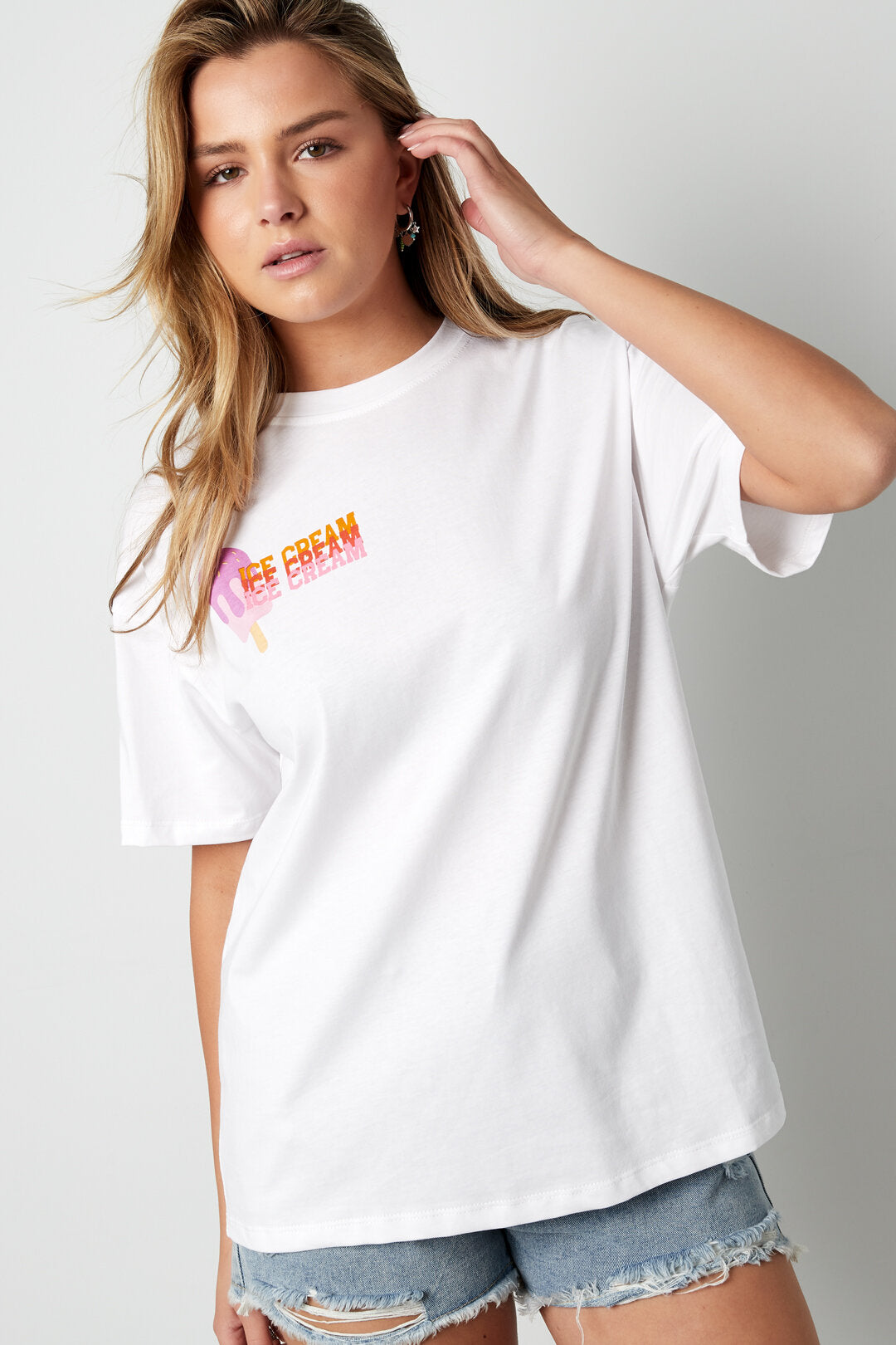Stylish Letter Print Cotton T-Shirt for Spring/Summer