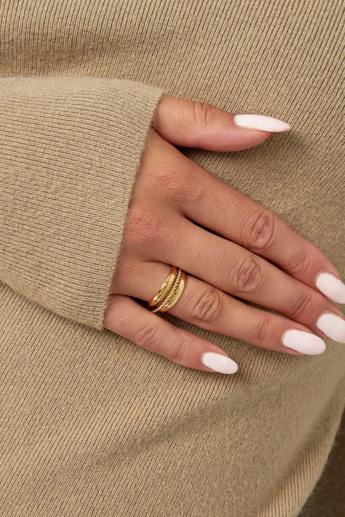 Elegant Minimalist Stainless Steel Ring - Silver & Gold
