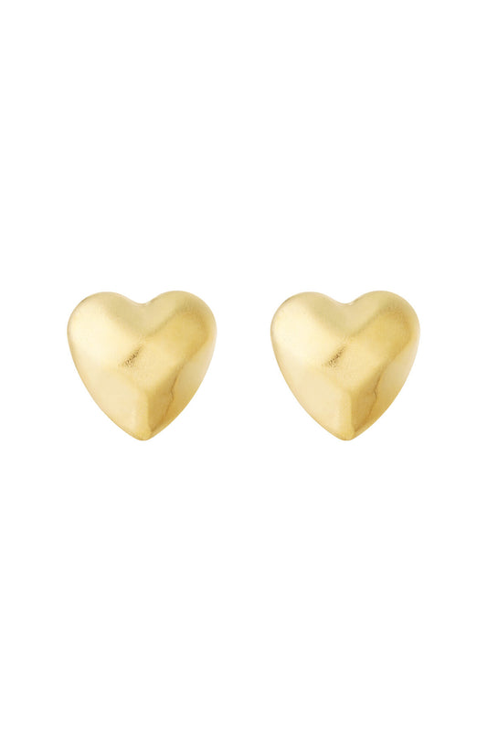 Stylish Heart-Shaped Stud Earrings for Everyday Glam