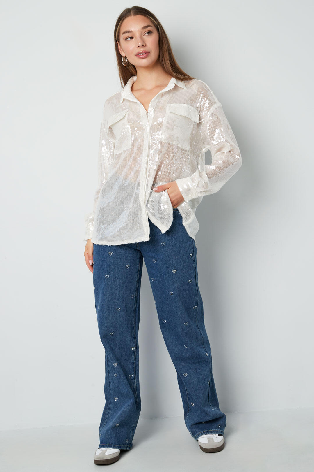 Stylish Comfort: Yehwang's All-Fit Denim Pants