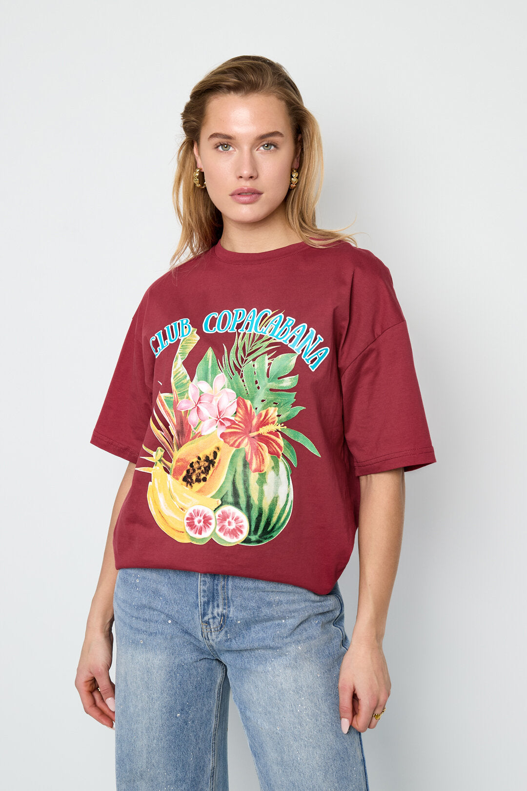 Comfortable All-Fit Cotton T-Shirt with Letter Design