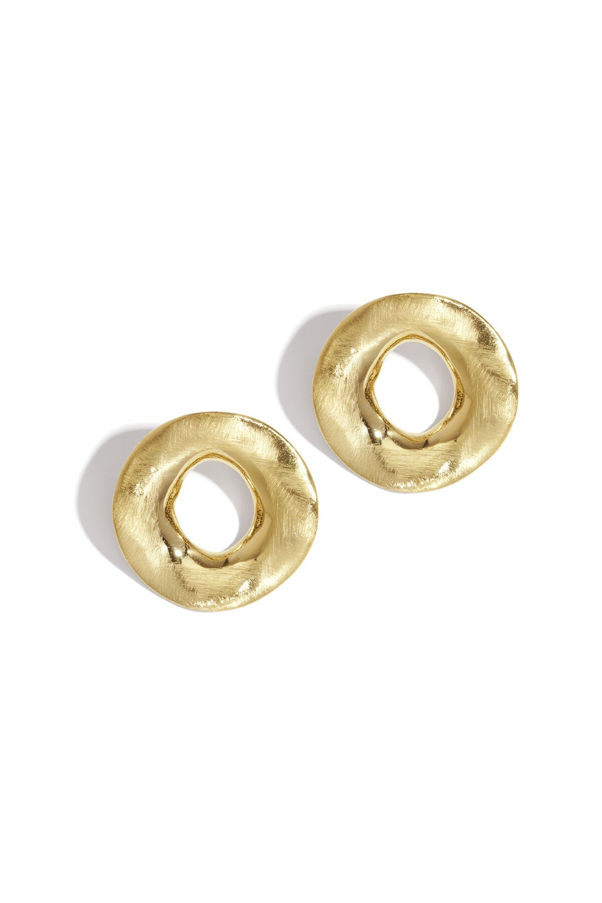 Elegant Circle Stud Earrings for Everyday Glamour