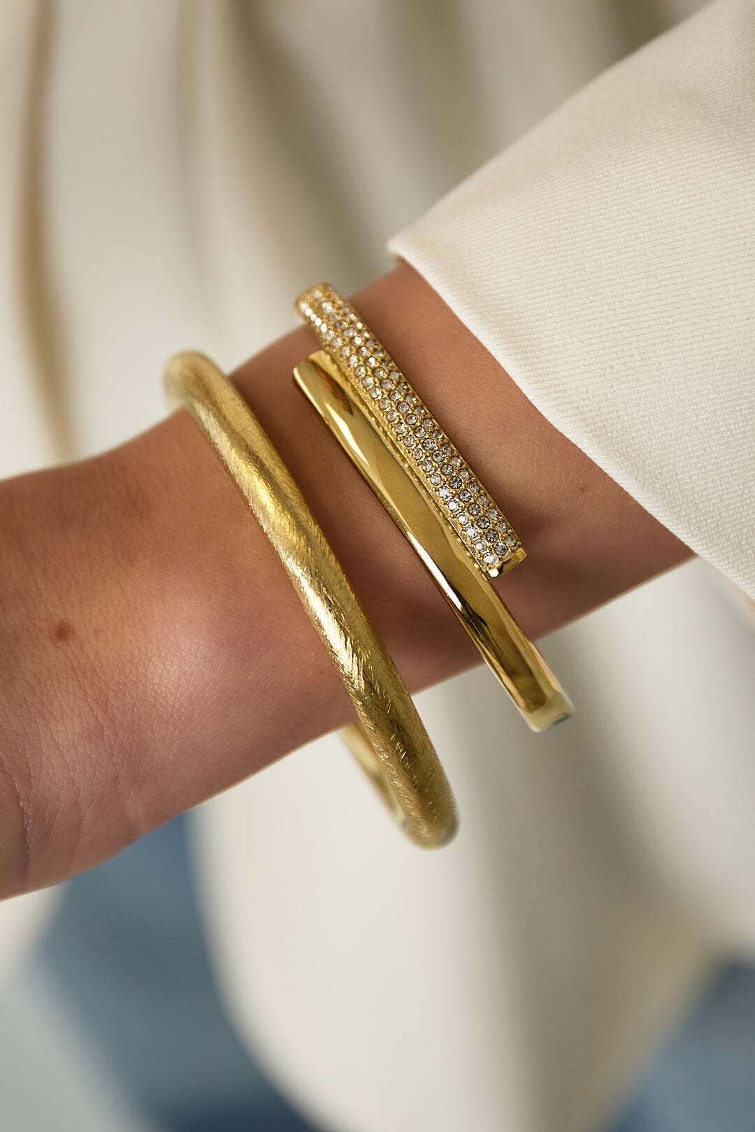 Elegant All-Fit Rhinestone Bangle for Daily Wear