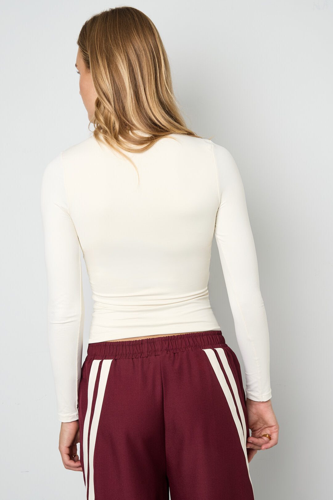All-Season Knitted Long Sleeve Top - Soft & Stylish