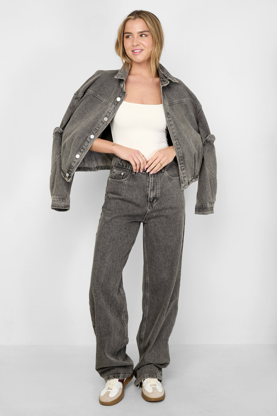 Gimme Casual Heart Straight Denim Pants