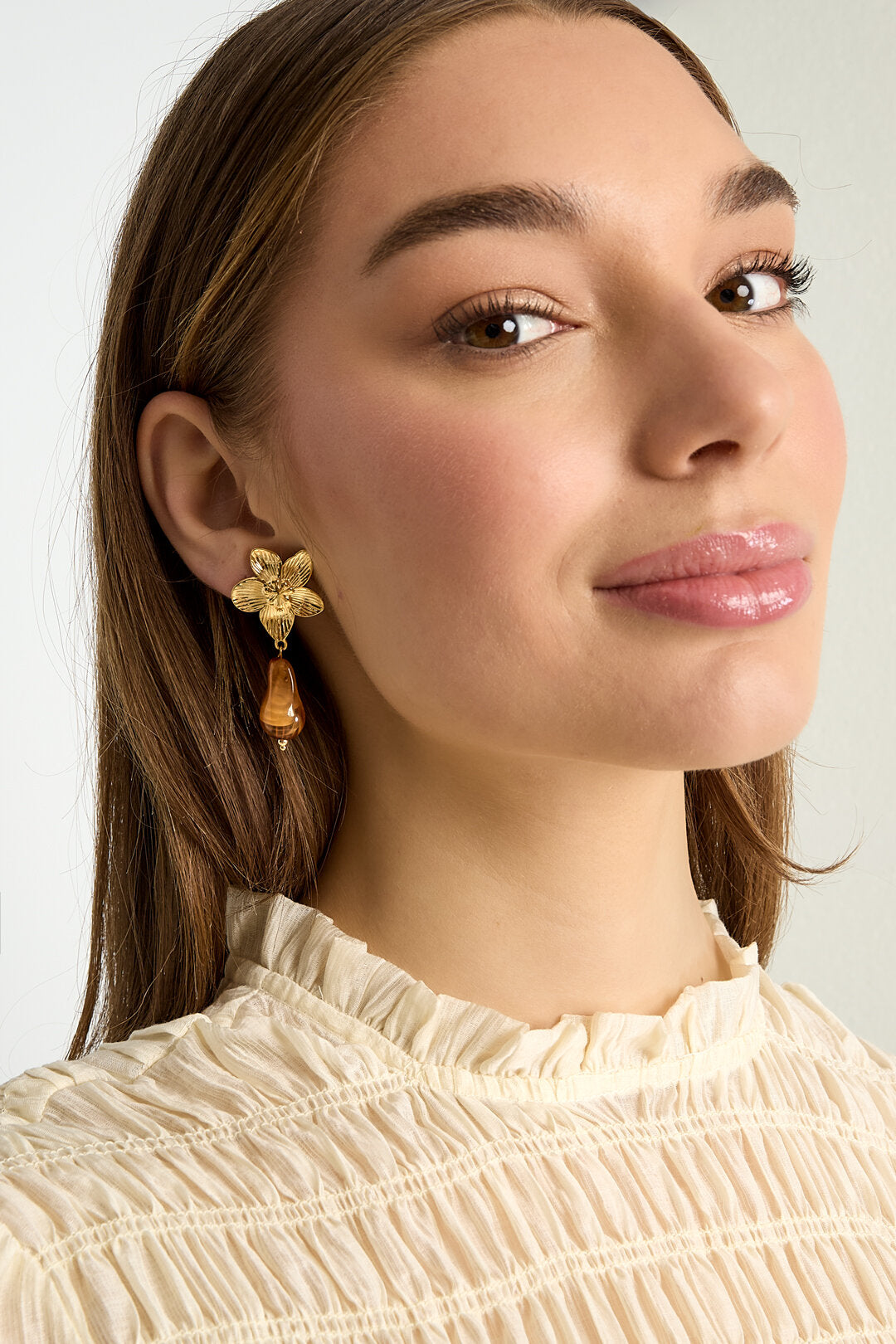 Stylish Acrylic Drop Earrings for Spring/Summer