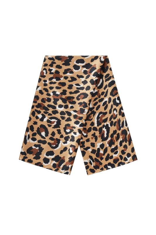 Elegant Leopard Print Summer Scarf for Women
